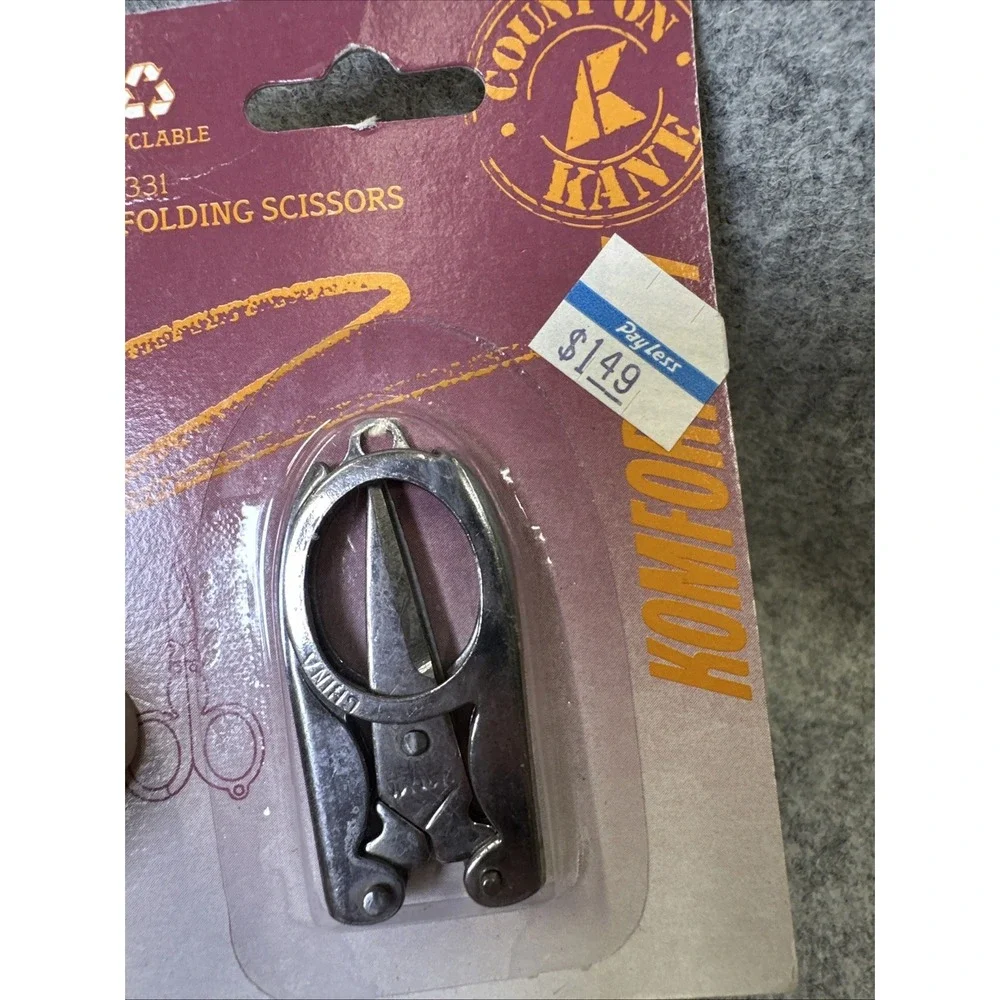NEW Vintage Folding Scissors Travel Pocket Size 3 inch long Sharp